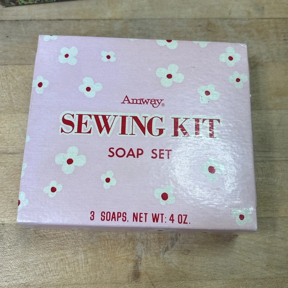 Vintage Avon & Amway NOS Soap Gift Set Lot 7 Pc Decorative Collectible Bath